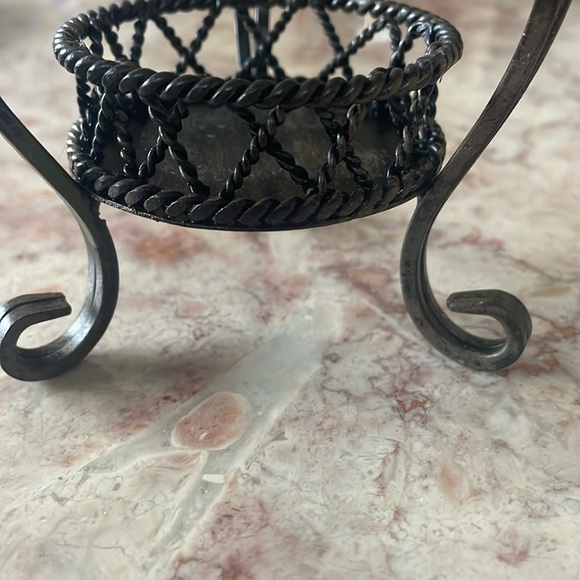 EUC~PartyLite Metal Green Floral and Glass Decorative Tea Light Wax Melt Burner - Picture 5 of 8